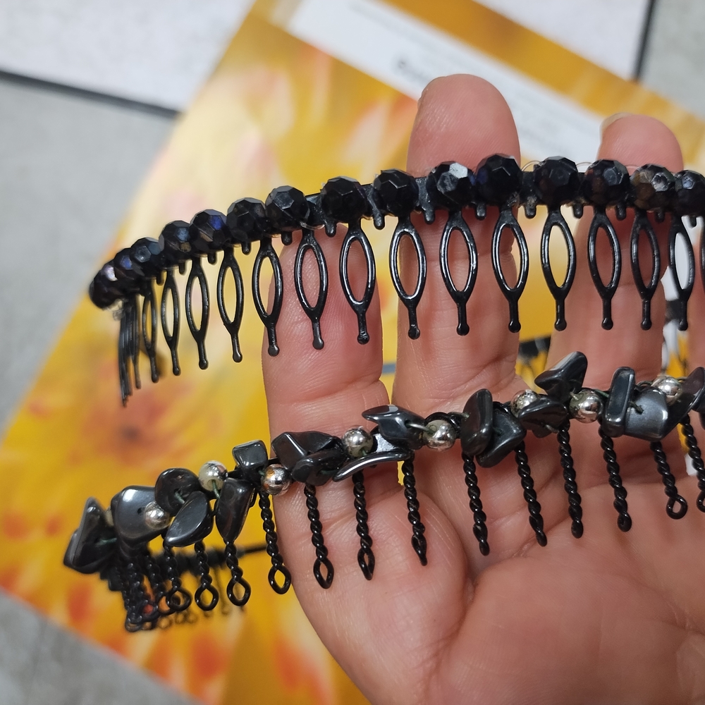 Elegant Black Beaded Hairband